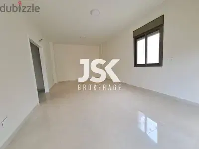 L18693-2-Bedroom Apartment For Sale in New Shayle