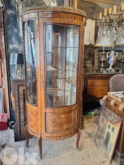 antique showcase