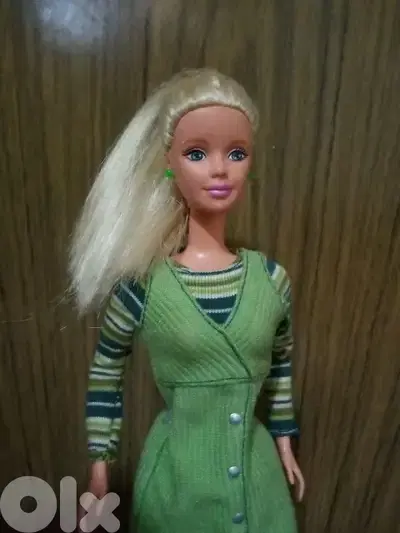 PRETTY IN PLAID Barbie Mattel 1999 dressed +shoes, Rare Great doll=35$