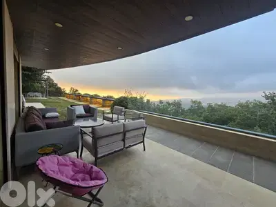 Apartment 350m² with Terrace/Garden 600m² for Sale in Bharsaf