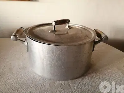 cooking pot