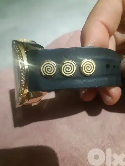 2 Rovina watches