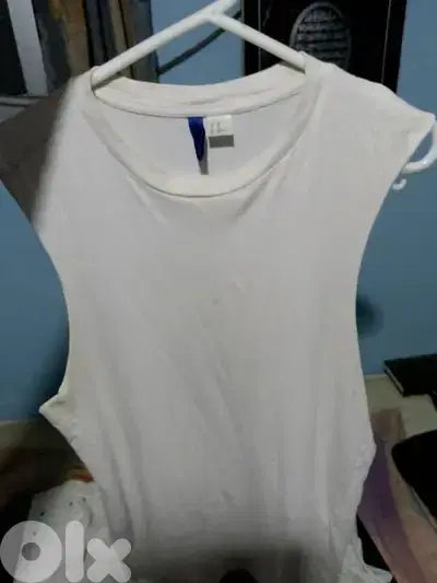 Sleeveless white T-shirt