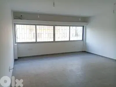 Offices For Rent In  Medawar ( high way ) مكاتب للاجار في المدور