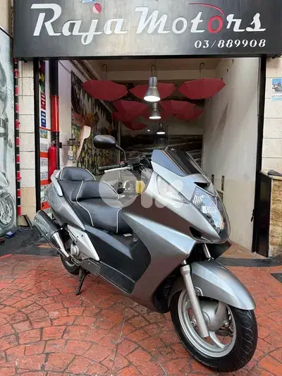 Honda Silverwing Japanese