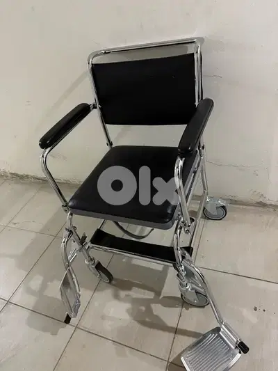 Medical  WheelChair Commode