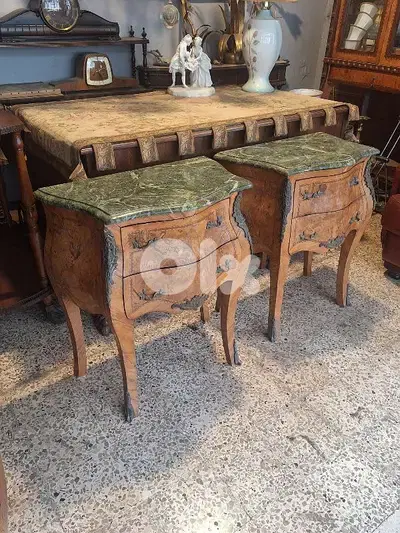Pair of Mid 20th Century Vintage Regency Burl Wood Chest of Drawers