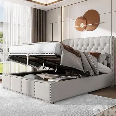 master bedroom / storage box bed /