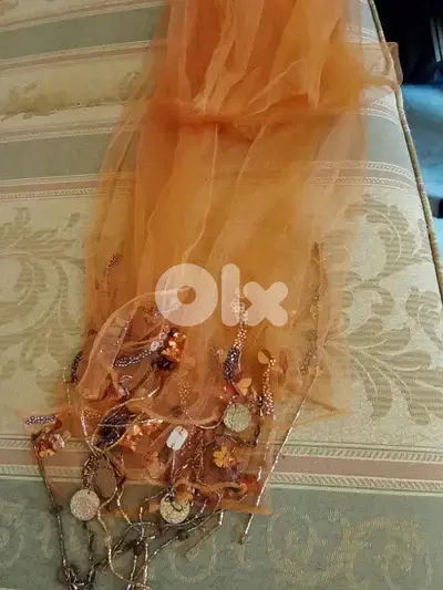 scarves وشاح مطرز