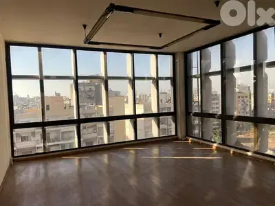 مكتب للبيع في سن الفيل/الصالومي Office for sale in Sin el Fil/Saloumeh
