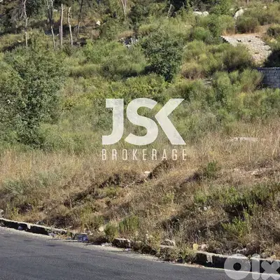 L19020 - 1,007 SQM Land For Sale in Bikfaya