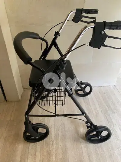 Rollator Walker with Seat روليتر والكر مع مقعد