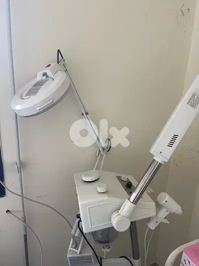 مكنة بخار للوجه
