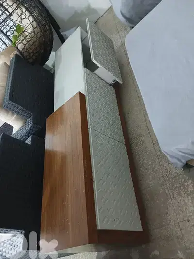 طاولة Tv