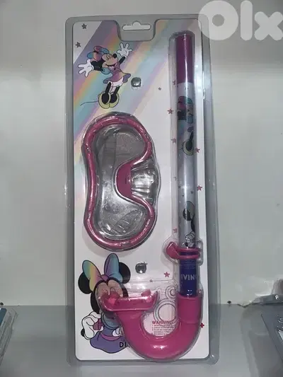 mask and snorkel