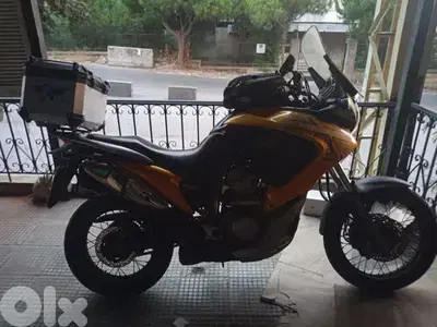 Honda transalp xl 700 v 2008