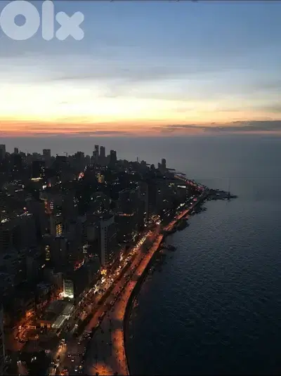 Apartment for sale in Ain Mreisseh/ Amazing view