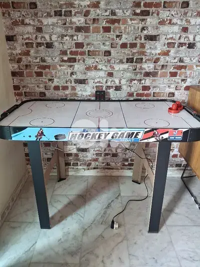 Air Hockey