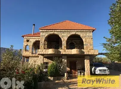 RWB165MK - Villa for sale in Yanouh Jbeil