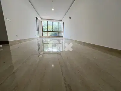 Luminous- Brand New apartment- High-end building- Green View