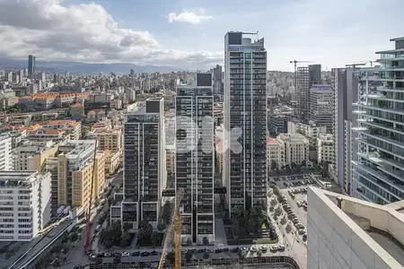 SPACIOUS APARTMENT IN 3BS | DOWNTOWN (230SQ) 3 BEDROOMS , (BTR-497)