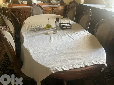 full dining room