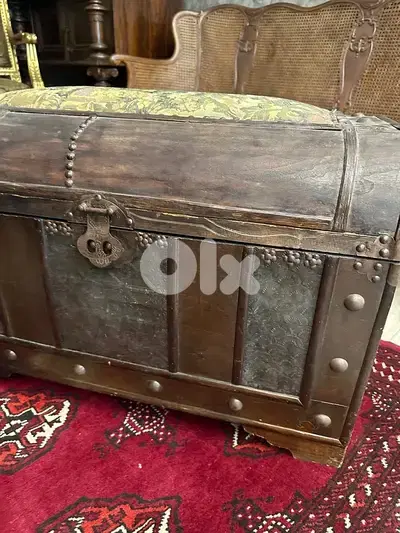 صندوق حجم كبير انتيك روميو و جوليات