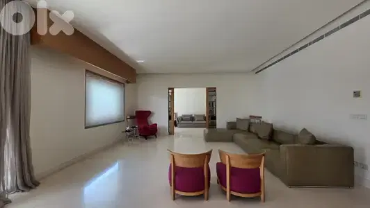 Spacious Apartment for Rent in Achrafieh شقة واسعة للإيجار في الأشرفية