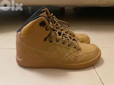 Nike shoes in perfect condition in size 42.5