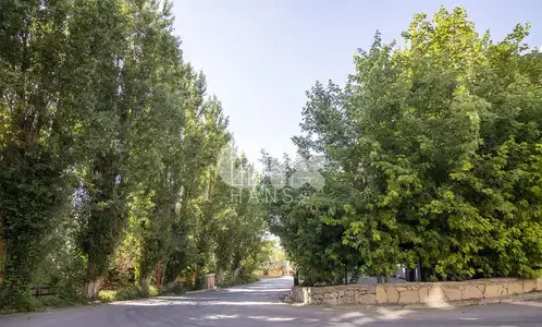 Plateaux I Kafardebian I Garden I 3 bedrs I Chalet I Ouyoun el Siman