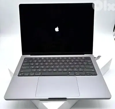 MacBook Pro M1 2021 – Power & Performance Combined
