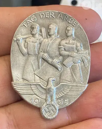 Nazi medalوسام نازي سنة ١٩٣٥