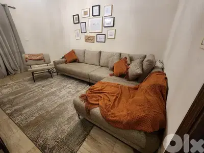 L shape corner