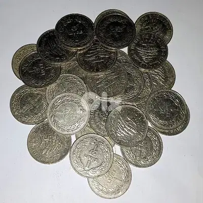 ليرات لبنانية معدنية تواريخ مشكلة