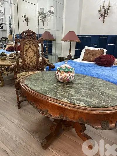 arm chair auntique and table