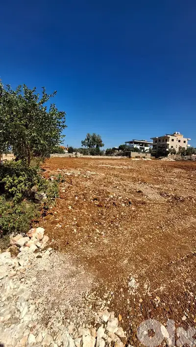 Land for sale in Bziza - أرض للبيع في بزيزا