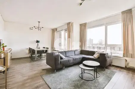 SPACIOUS APARTMENT IN AIN AL TINEH PRIME (220SQ) 3 BEDROOMS , (AM-194)
