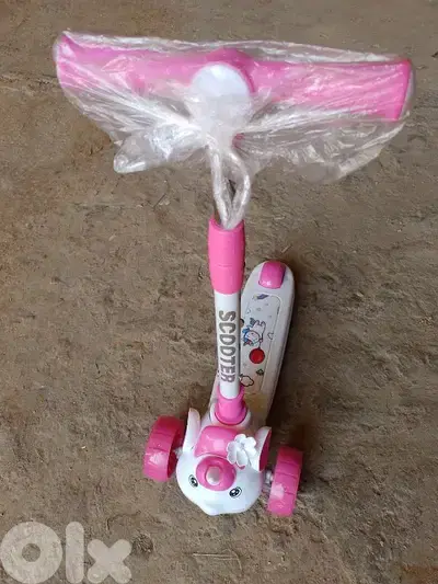 Unicorn scooter with light and music