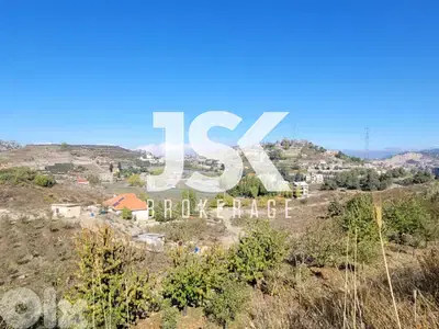 L19511 - 6,100 SQM Land For Sale in Wata El Joz
