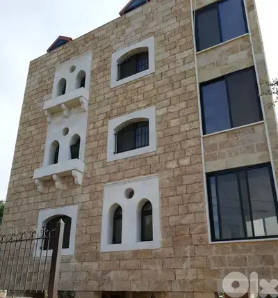 Villa for Rent Amchit فيلا للإيجار في عمشيت