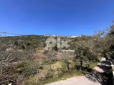 Land for sale in Lehfed, أرض للبيع في لحفد- جبيل