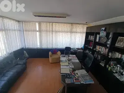 200Sq OFFICE FOR RENT IN HAZMIEH PRIME, (HAR-210)
