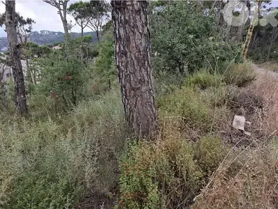 1000m2 Land in Douar,metn (talet tamraz)