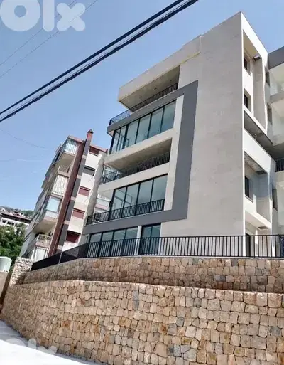 Posh apartment fully furnished and equipped