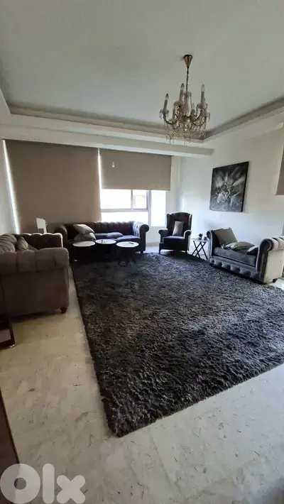SPACIOUS APARTMENT IN SAKIET EL JANZEER PRIME (150SQ) 3 BEDS (BT-1282)