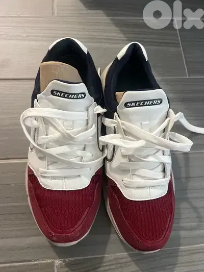 skechers