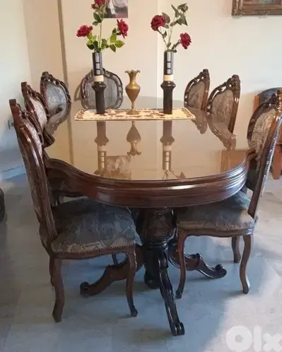 full dining room