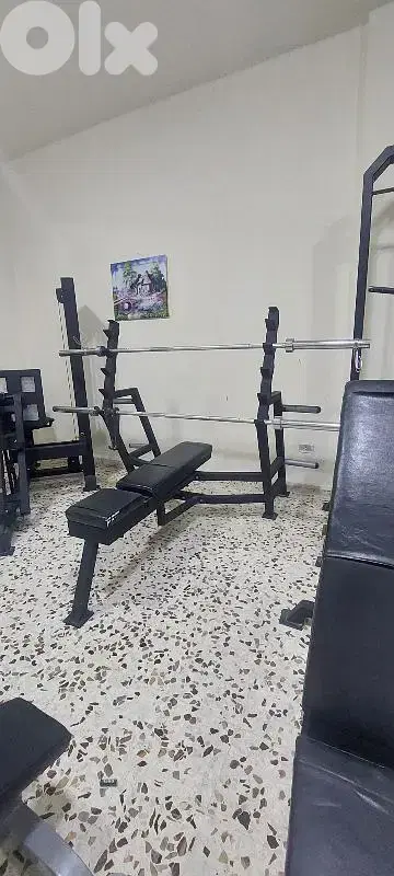 Adjustable bench press used like new