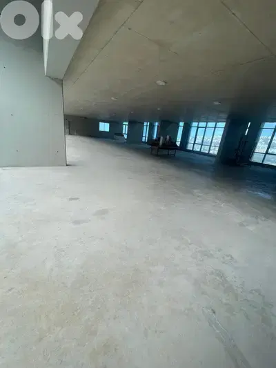 Showroom for Rent in Hazmieh.