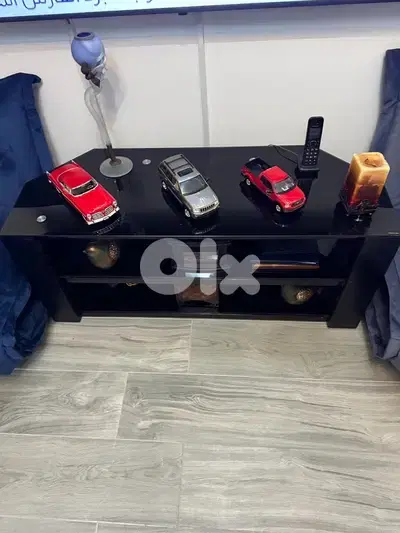 glass and wood TV stand